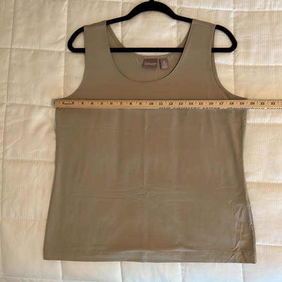 Chico's Microfeel Timeless Tank Size 2 - Picture 4 of 6